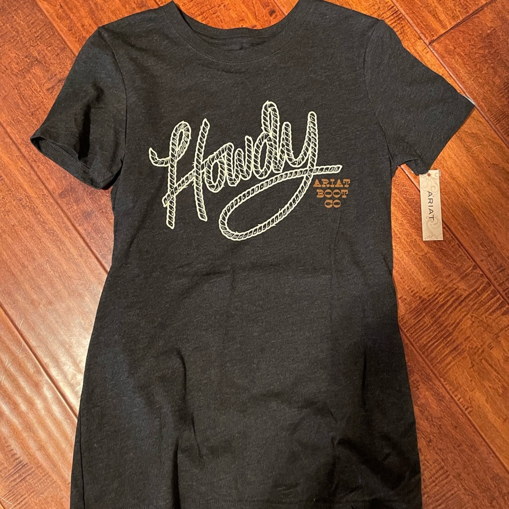 Ariat “Howdy” tee
